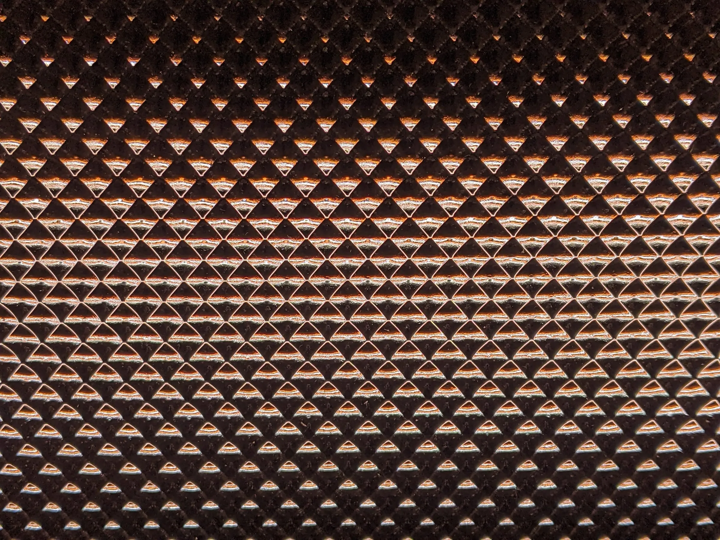 A prismatic diffuser sample